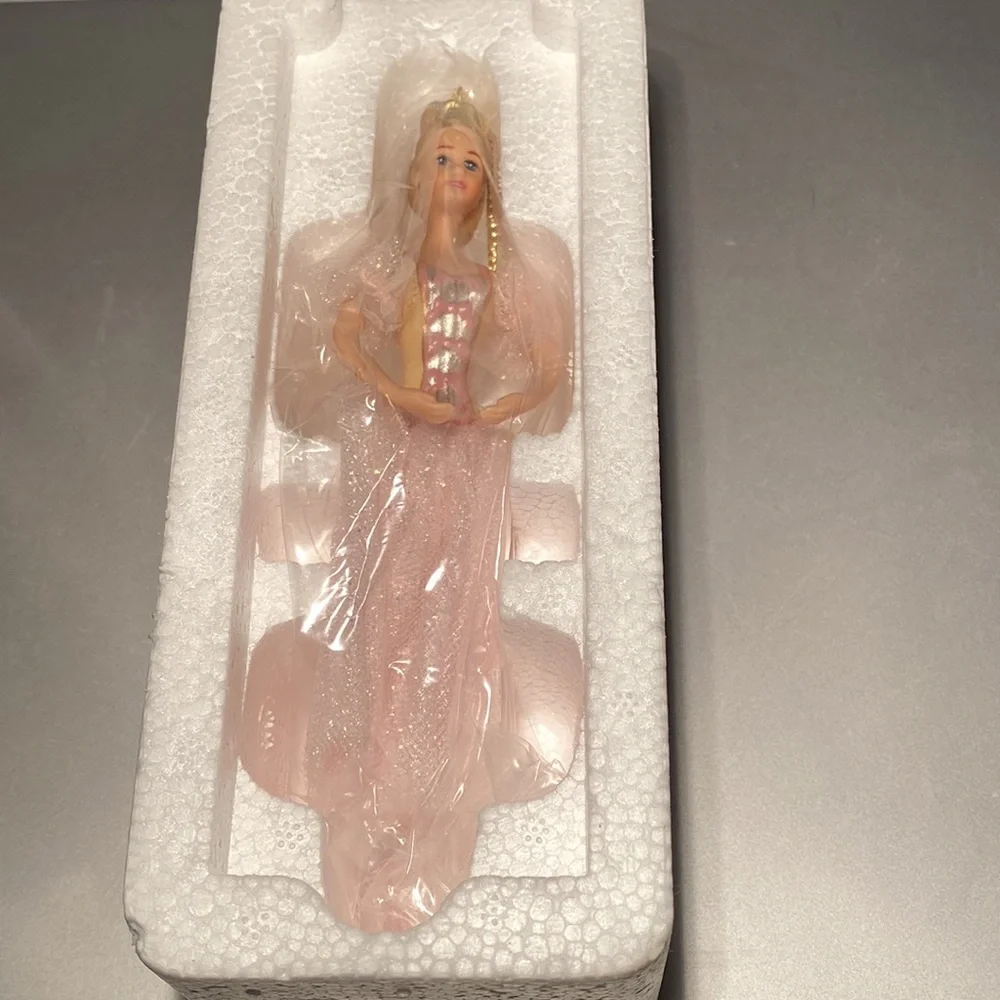 Barbie Sugar Plum Fairy Porcelain Ornament, 1997 - Picture 3 of 7